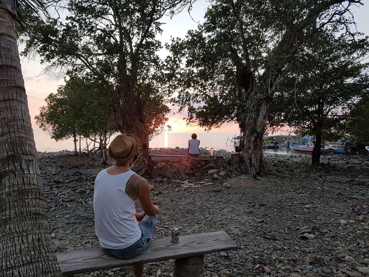 ฺbay Yard Hut Koh Chang Exterior photo